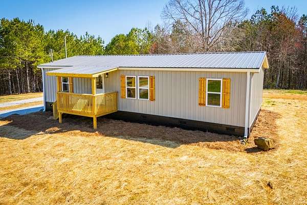 4 Acres of Residential Land with Home for Sale in Roopville, Georgia