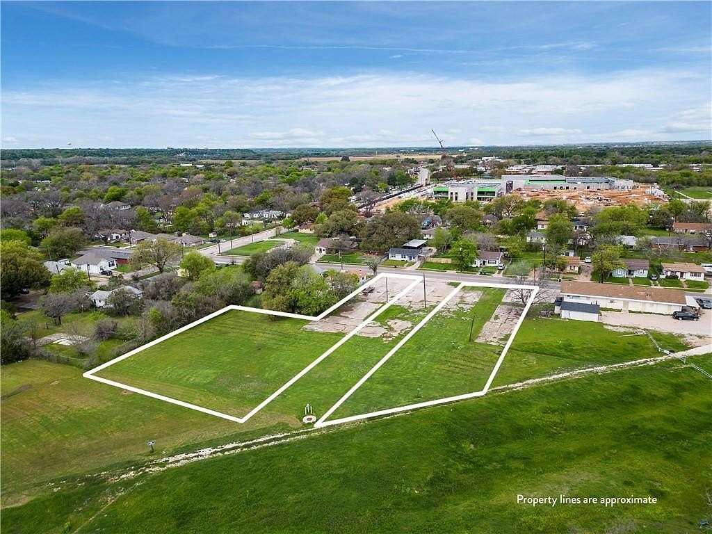 1.15 Acres of Mixed-Use Land for Sale in Waco, Texas