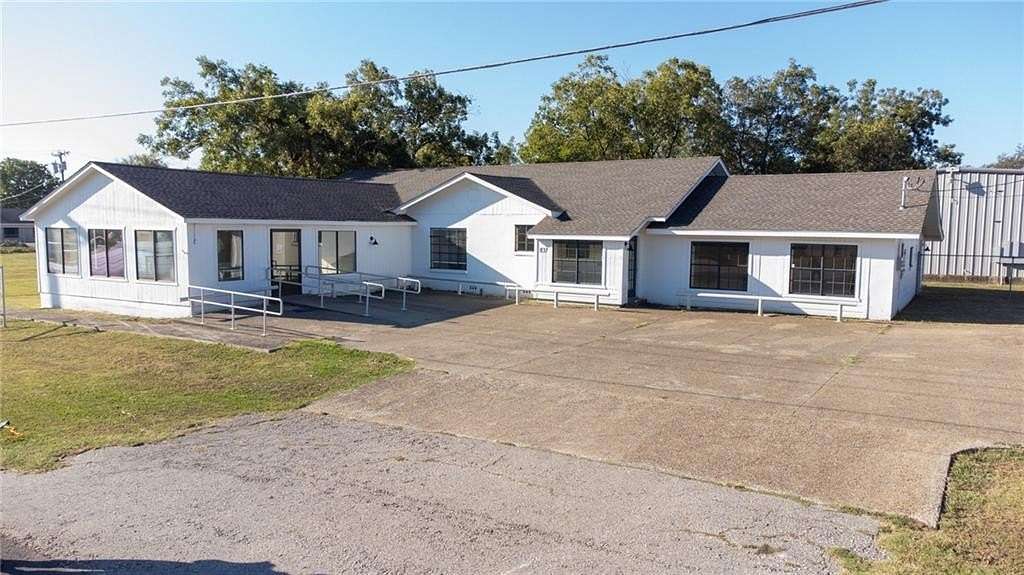 0.59 Acres of Commercial Land for Sale in Mexia, Texas