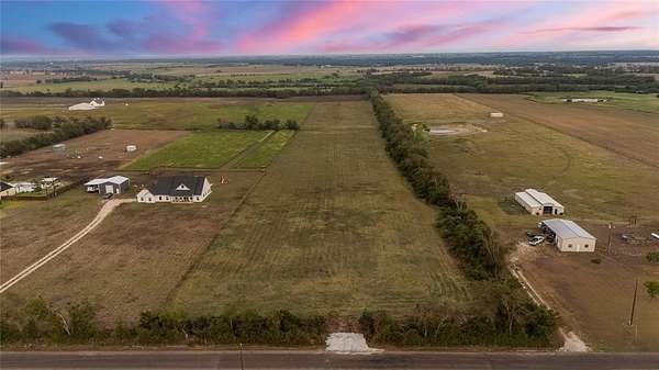 11.4 Acres of Land for Sale in Crawford, Texas