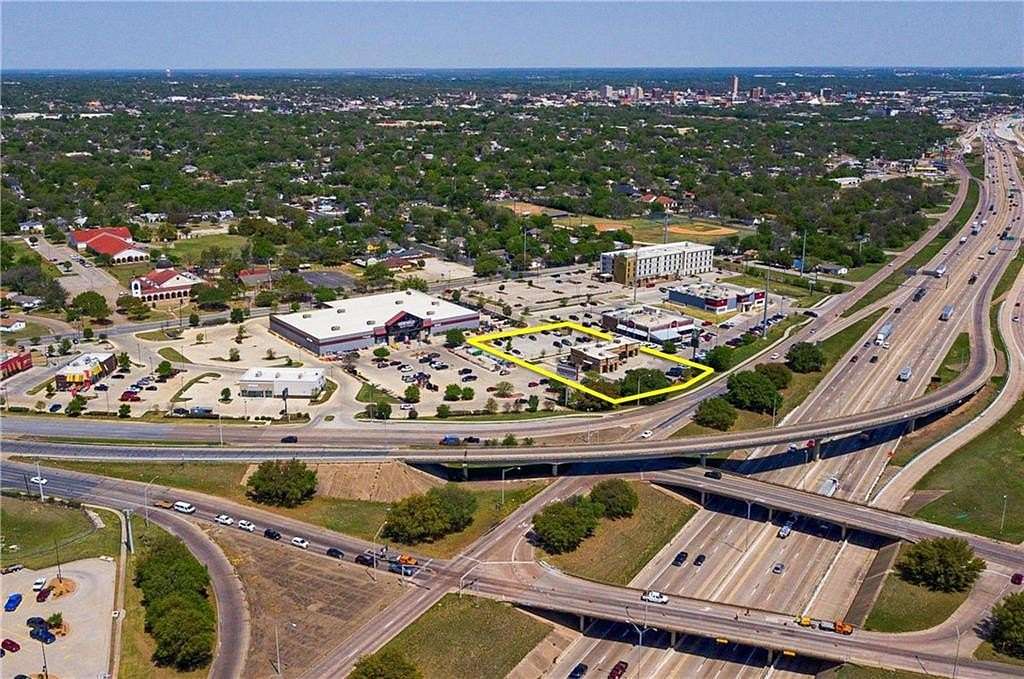 1.33 Acres of Commercial Land for Sale in Waco, Texas
