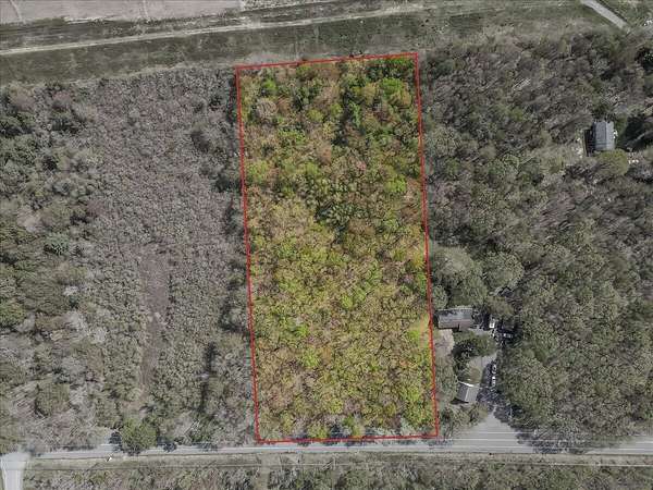 6 Acres of Mixed-Use Land for Sale in Long Pond, Pennsylvania