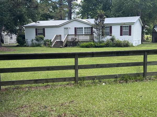 1.83 Acres of Residential Land with Home for Sale in Walterboro, South Carolina