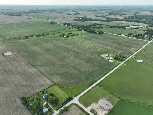 149 Acres of Land for Sale in Altoona, Iowa