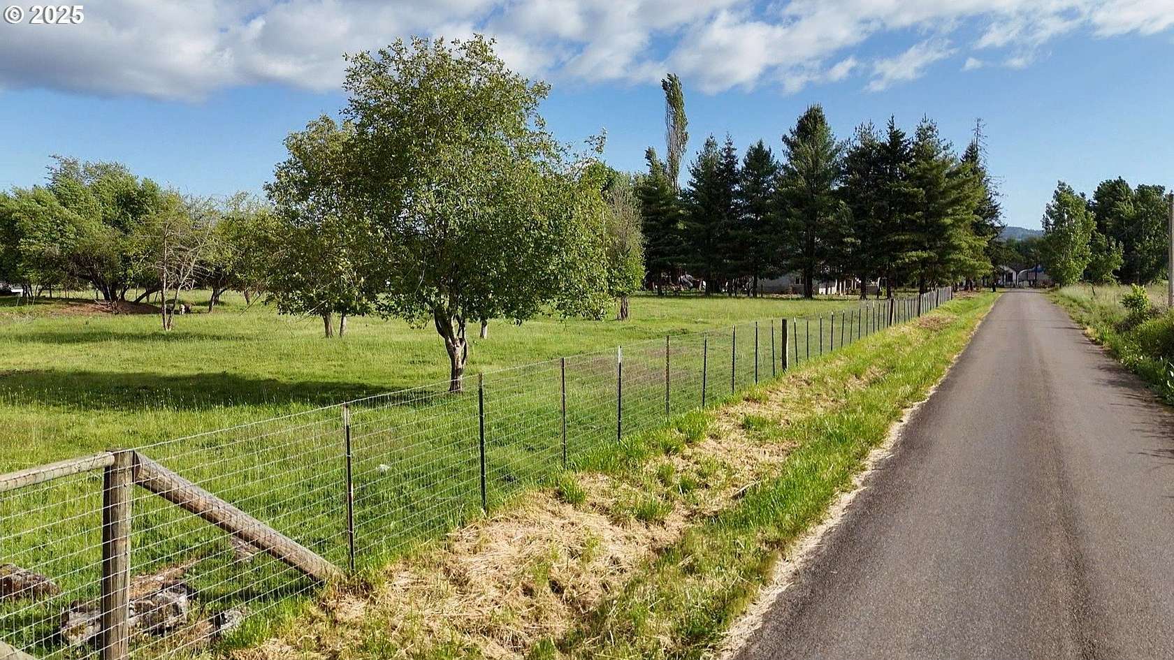 10 Acres of Residential Land for Sale in Hillsboro, Oregon