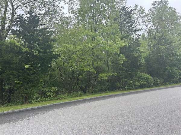 2.52 Acres of Residential Land for Sale in Lakeville, Massachusetts
