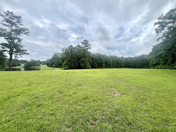 10.8 Acres of Land for Sale in Havana, Florida
