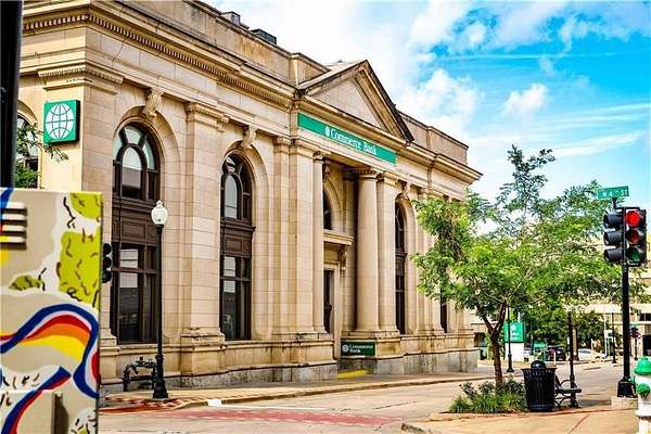 1.65 Acres of Mixed-Use Land for Sale in St. Joseph, Missouri