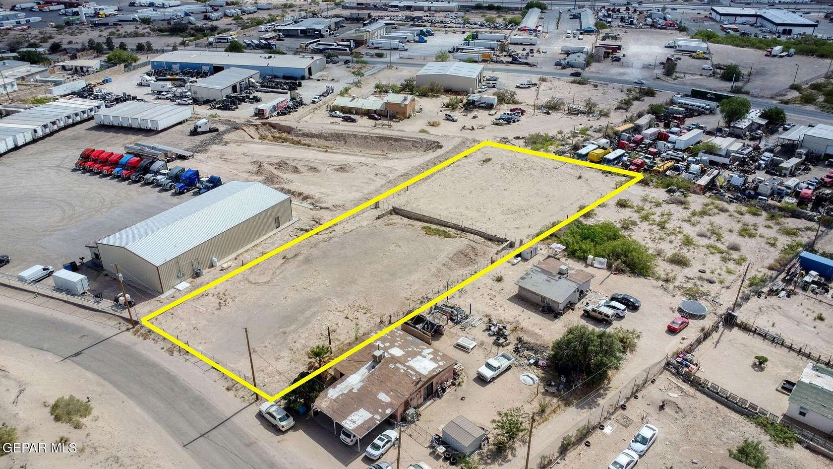 1 Acre of Mixed-Use Land for Sale in El Paso, Texas