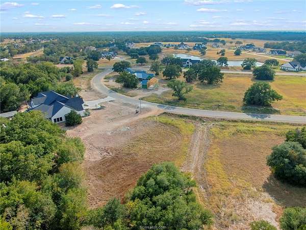 1.2 Acres of Residential Land for Sale in College Station, Texas
