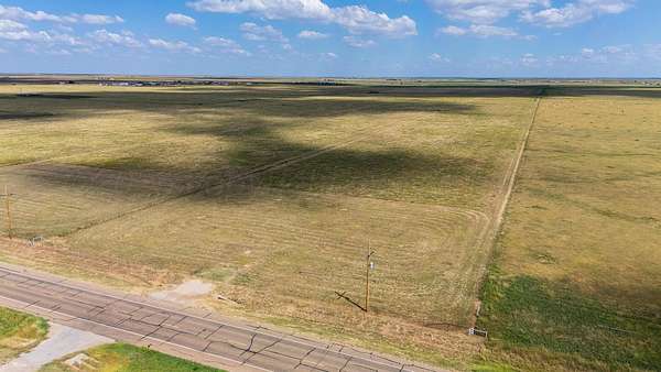 20 Acres of Land for Sale in Canyon, Texas