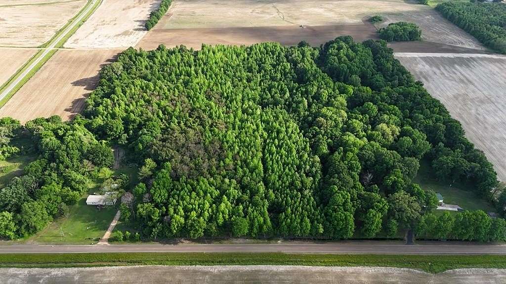 13.4 Acres of Recreational Land for Sale in Marks, Mississippi
