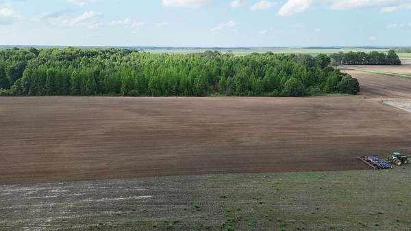 13.4 Acres of Recreational Land for Sale in Marks, Mississippi