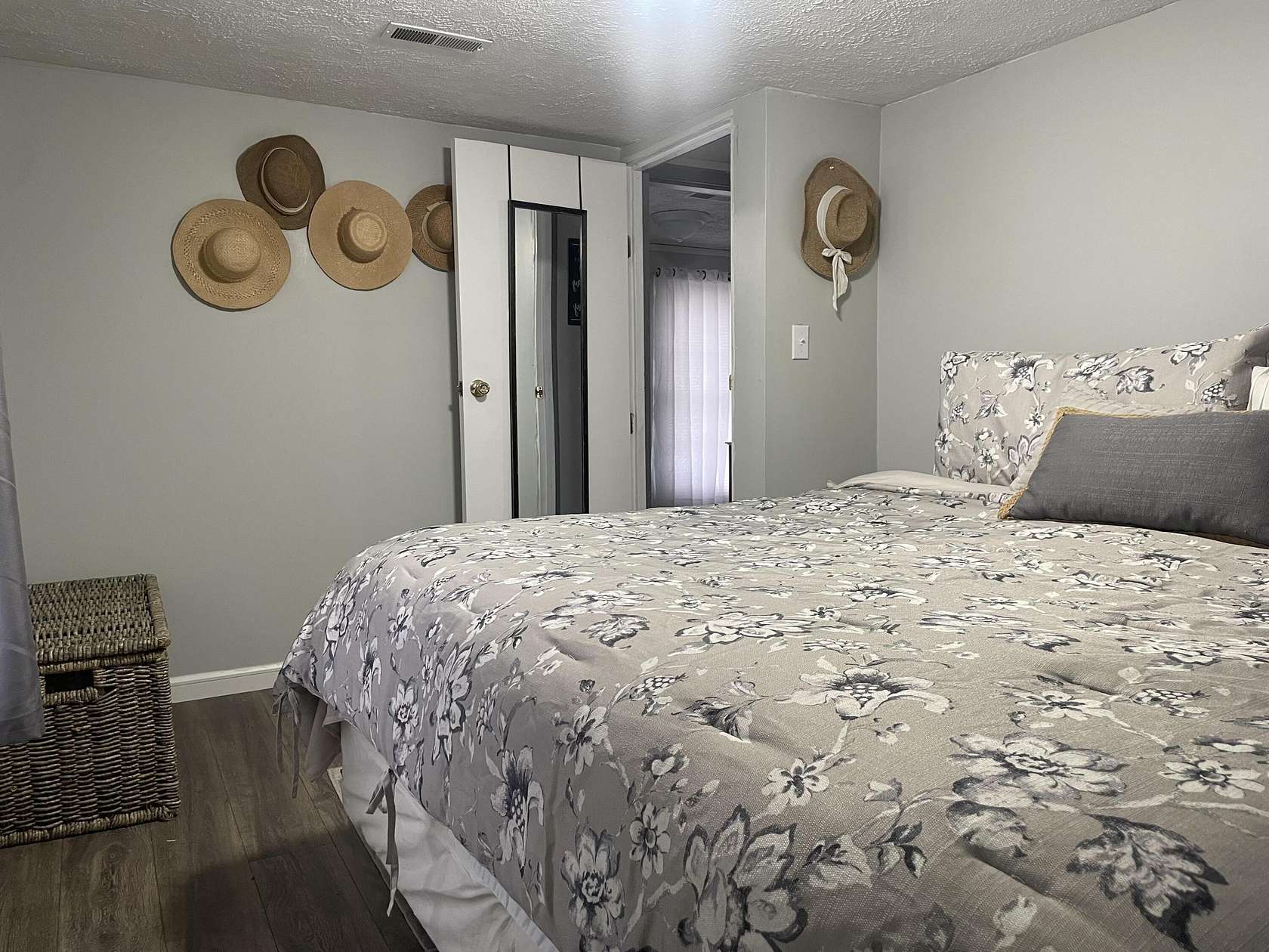 2 Acres of Residential Land with Home for Sale in Stanton, Kentucky