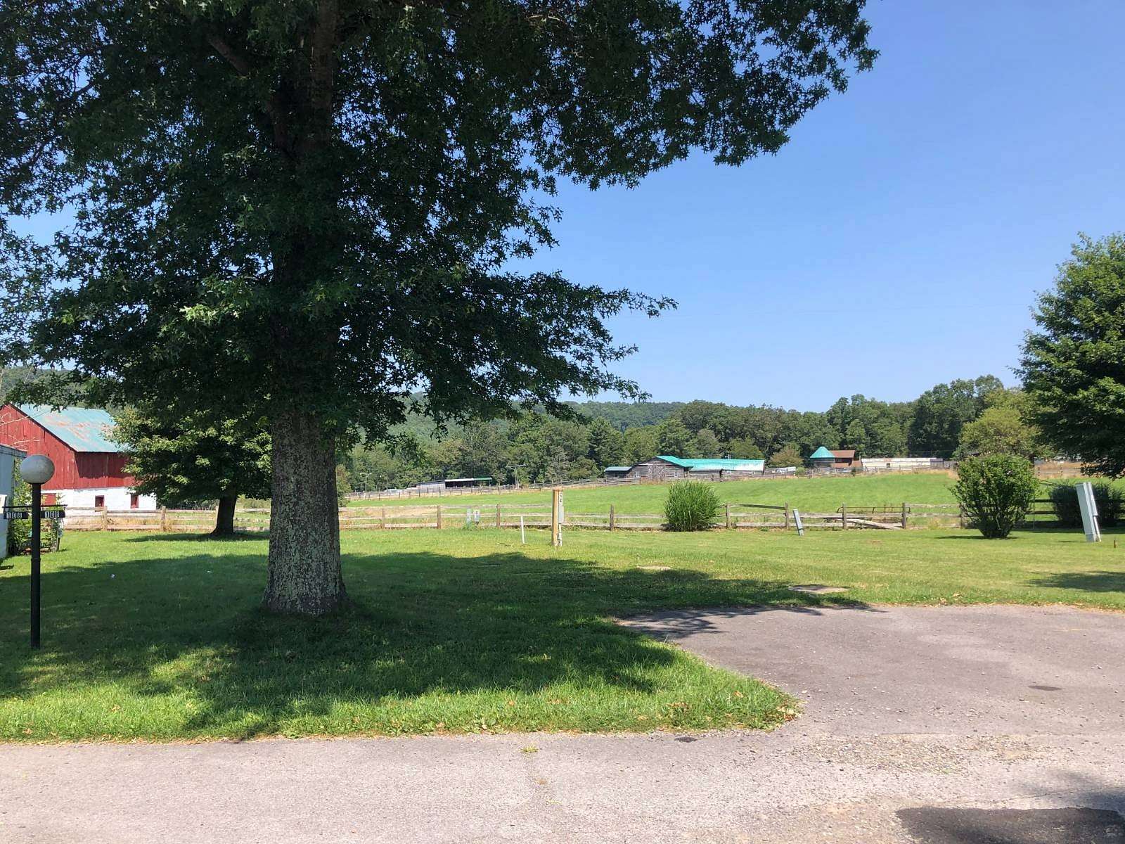 Land for Lease in Daniels, West Virginia