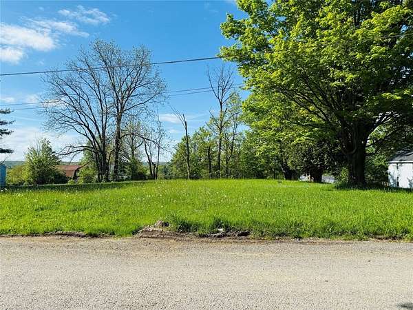 0.05 Acres of Residential Land for Sale in Corry, Pennsylvania