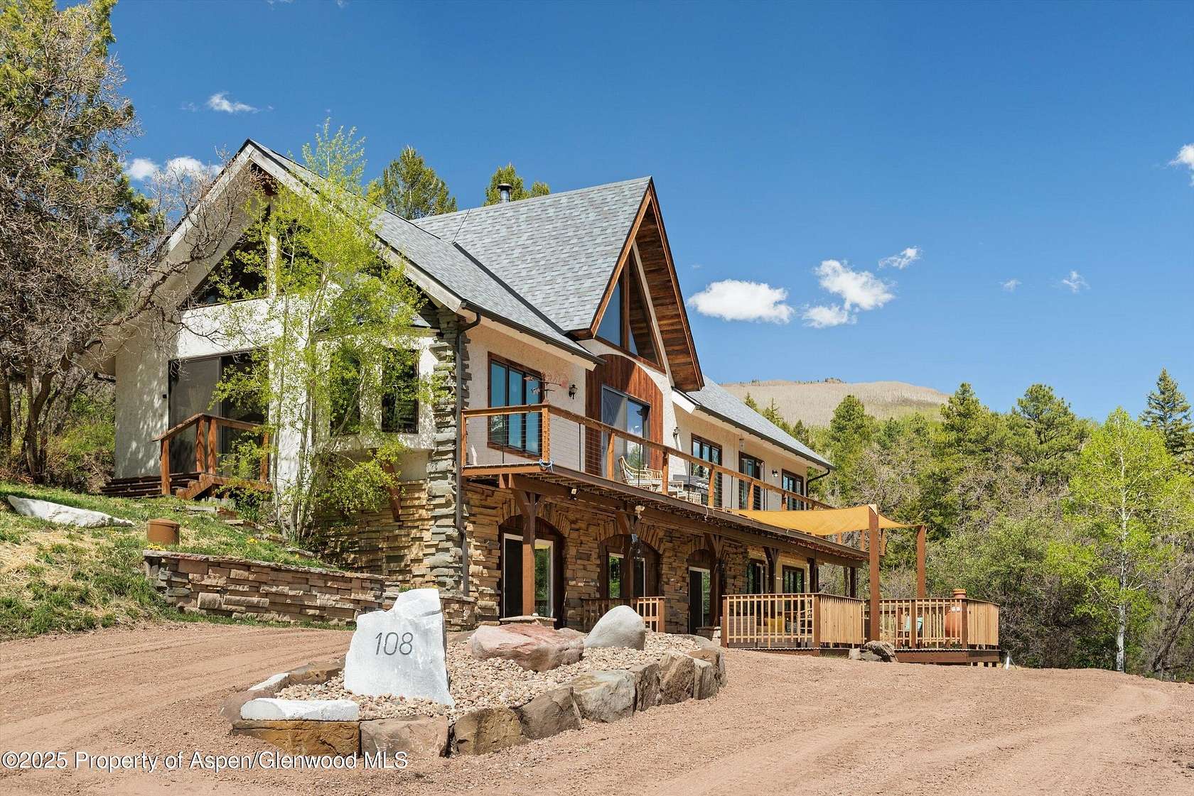 1.5 Acres of Land with Home for Sale in Marble, Colorado