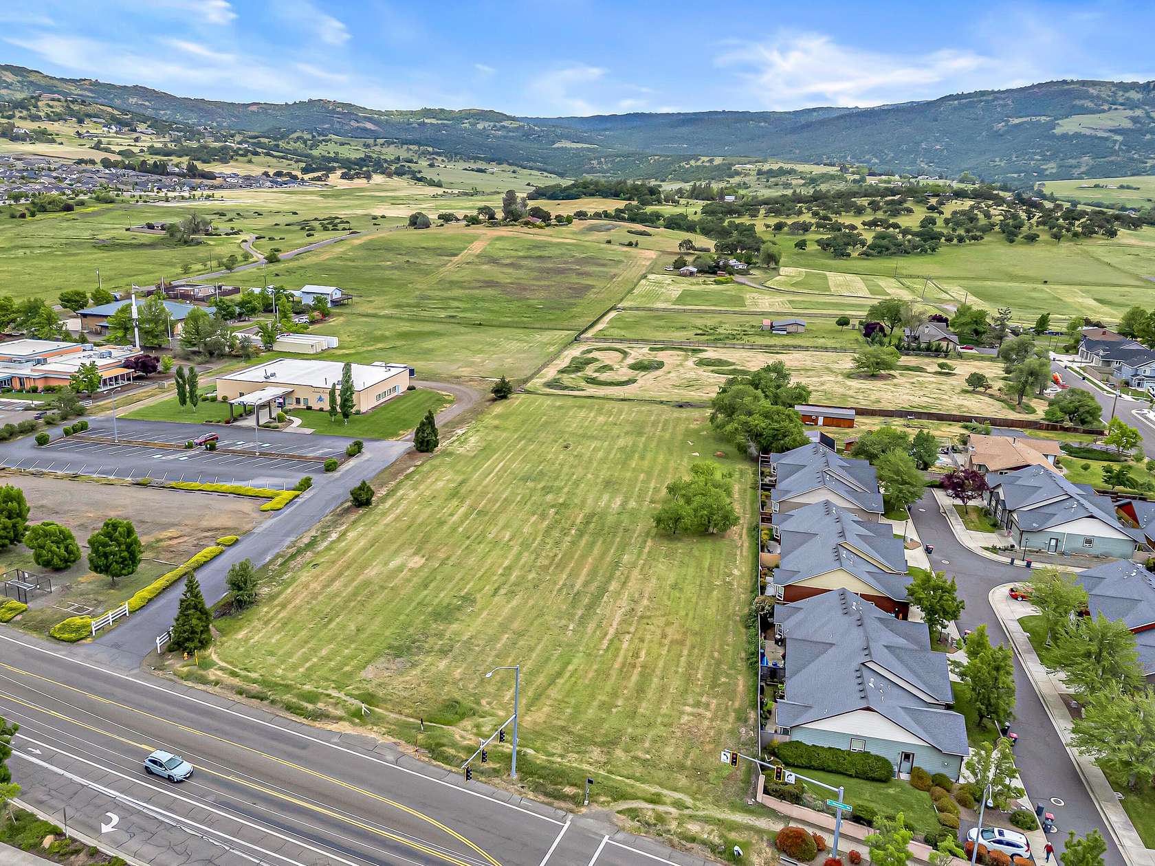 2 Acres of Mixed-Use Land for Sale in Medford, Oregon