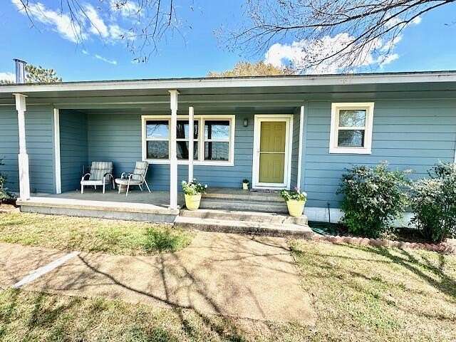 15 Acres of Land with Home for Sale in Vinita, Oklahoma