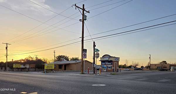 0.5 Acres of Mixed-Use Land for Sale in Anthony, Texas