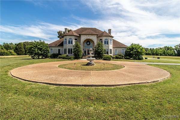 5 Acres of Residential Land with Home for Sale in Prince George, Virginia