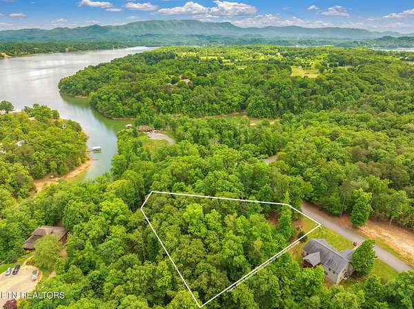 1.3 Acres of Residential Land for Sale in Dandridge, Tennessee