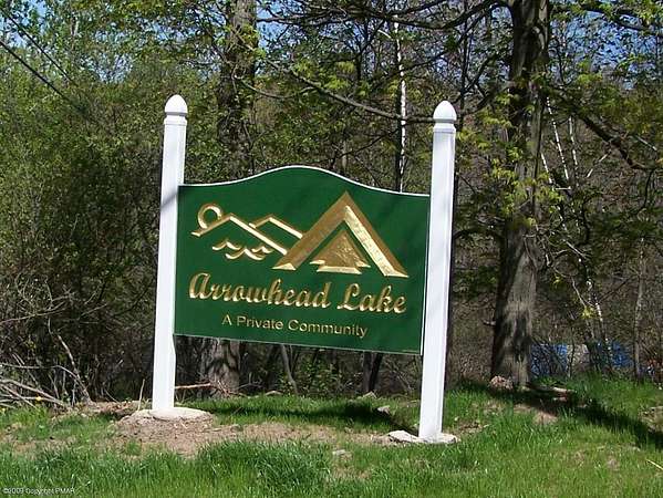 0.25 Acres of Residential Land for Sale in Pocono Lake, Pennsylvania