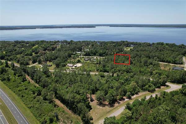 1 Acre of Land for Sale in Hawthorne, Florida