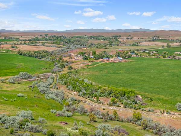 217 Acres of Agricultural Land with Home for Sale in Vale, Oregon