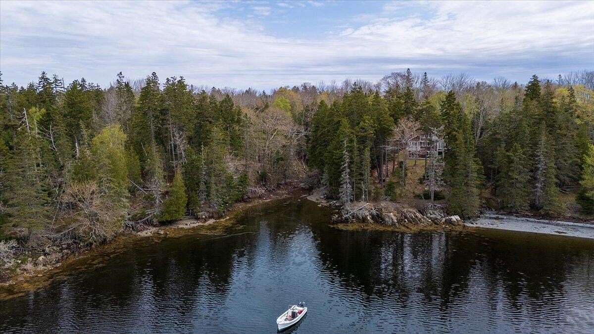 5.7 Acres of Residential Land for Sale in Islesboro, Maine