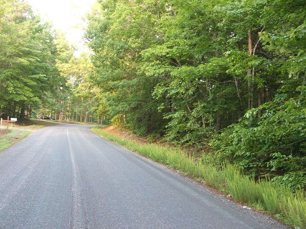 27 Acres of Recreational Land for Sale in Drakes Branch, Virginia
