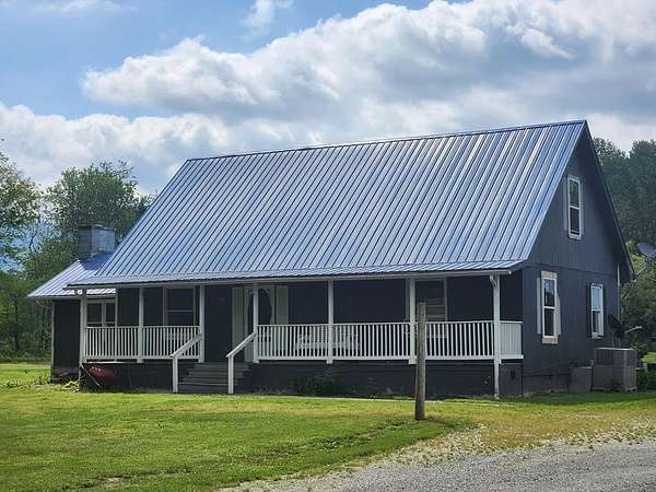 1.66 Acres of Residential Land with Home for Sale in Andrews, North Carolina