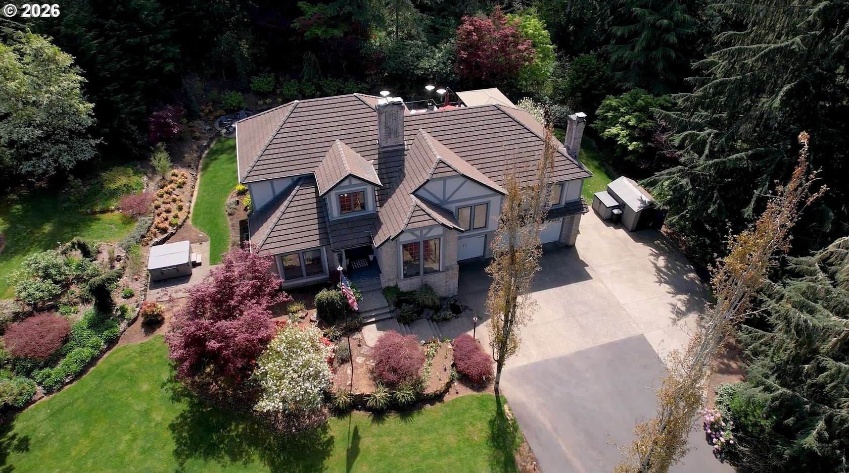 5.73 Acres of Residential Land with Home for Sale in Sandy, Oregon