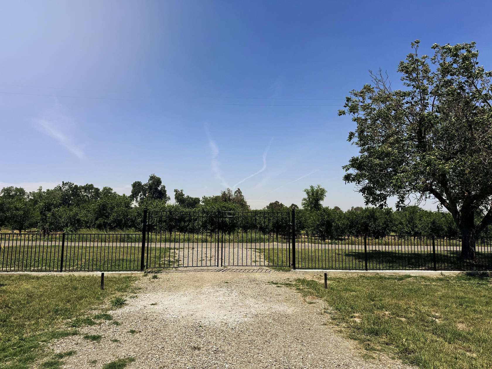 0.91 Acres of Residential Land for Sale in Corning, California