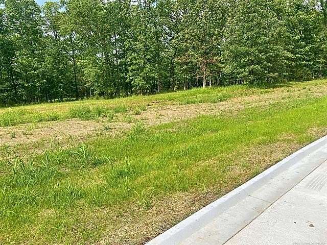0.79 Acres of Residential Land for Sale in Tahlequah, Oklahoma