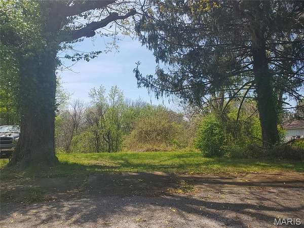 0.22 Acres of Residential Land for Sale in Belleville, Illinois