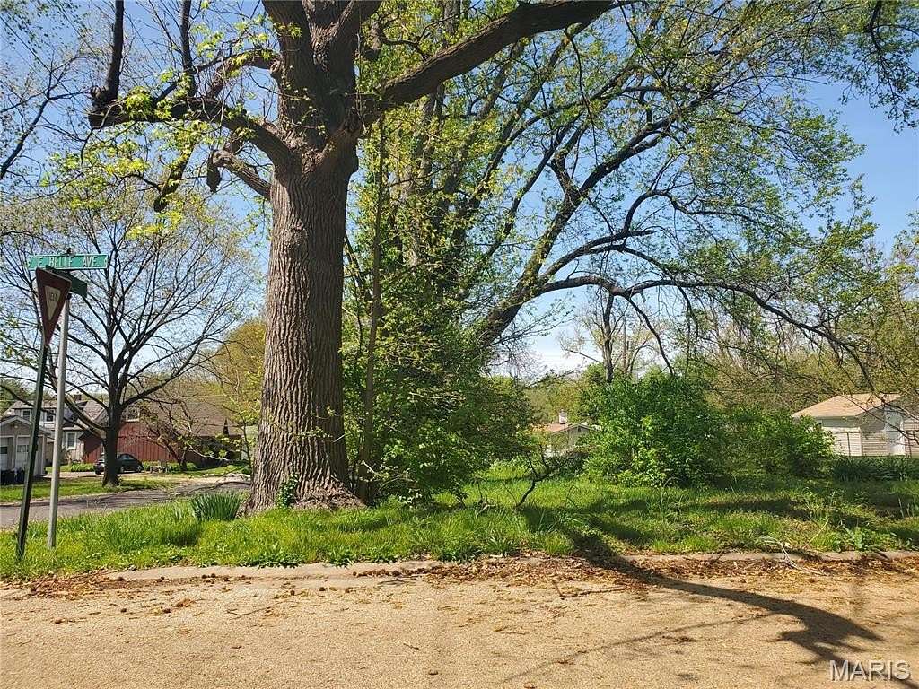 0.14 Acres of Residential Land for Sale in Belleville, Illinois