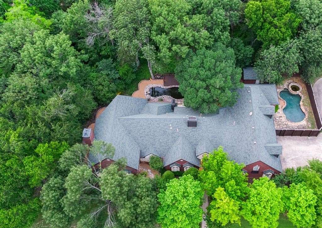 1.89 Acres of Residential Land with Home for Sale in Garland, Texas