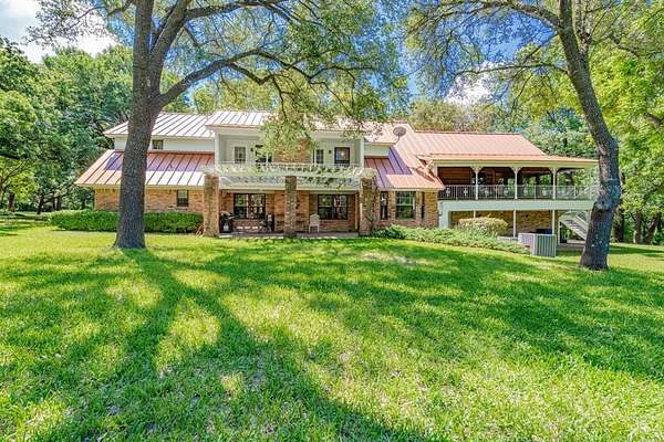 19 Acres of Land for Sale in Seagoville, Texas