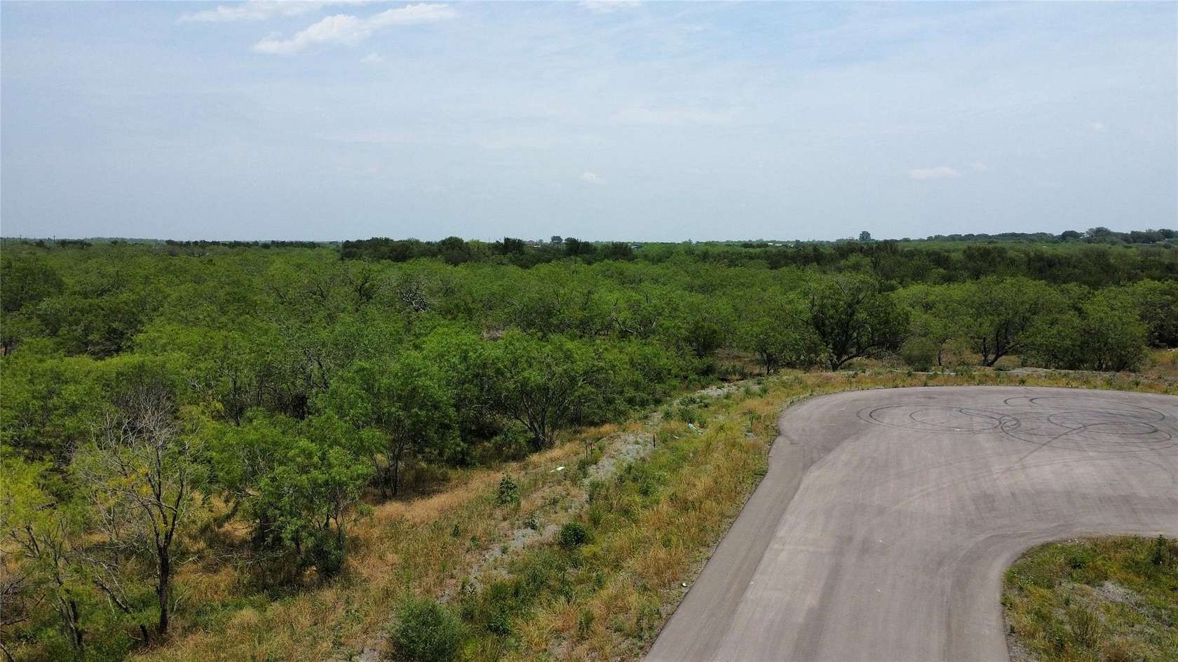 1 Acre of Residential Land for Sale in Lockhart, Texas