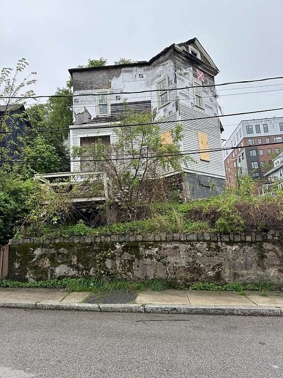 0.08 Acres of Residential Land for Sale in Boston, Massachusetts