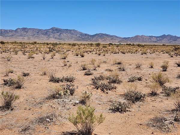 1.15 Acres of Land for Sale in Kingman, Arizona
