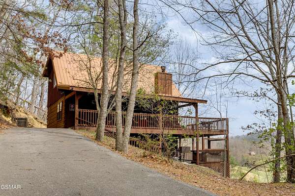 2.43 Acres of Land with Home for Sale in Pigeon Forge, Tennessee