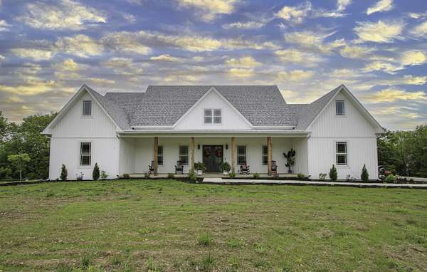 12.6 Acres of Land with Home for Sale in Harrodsburg, Kentucky