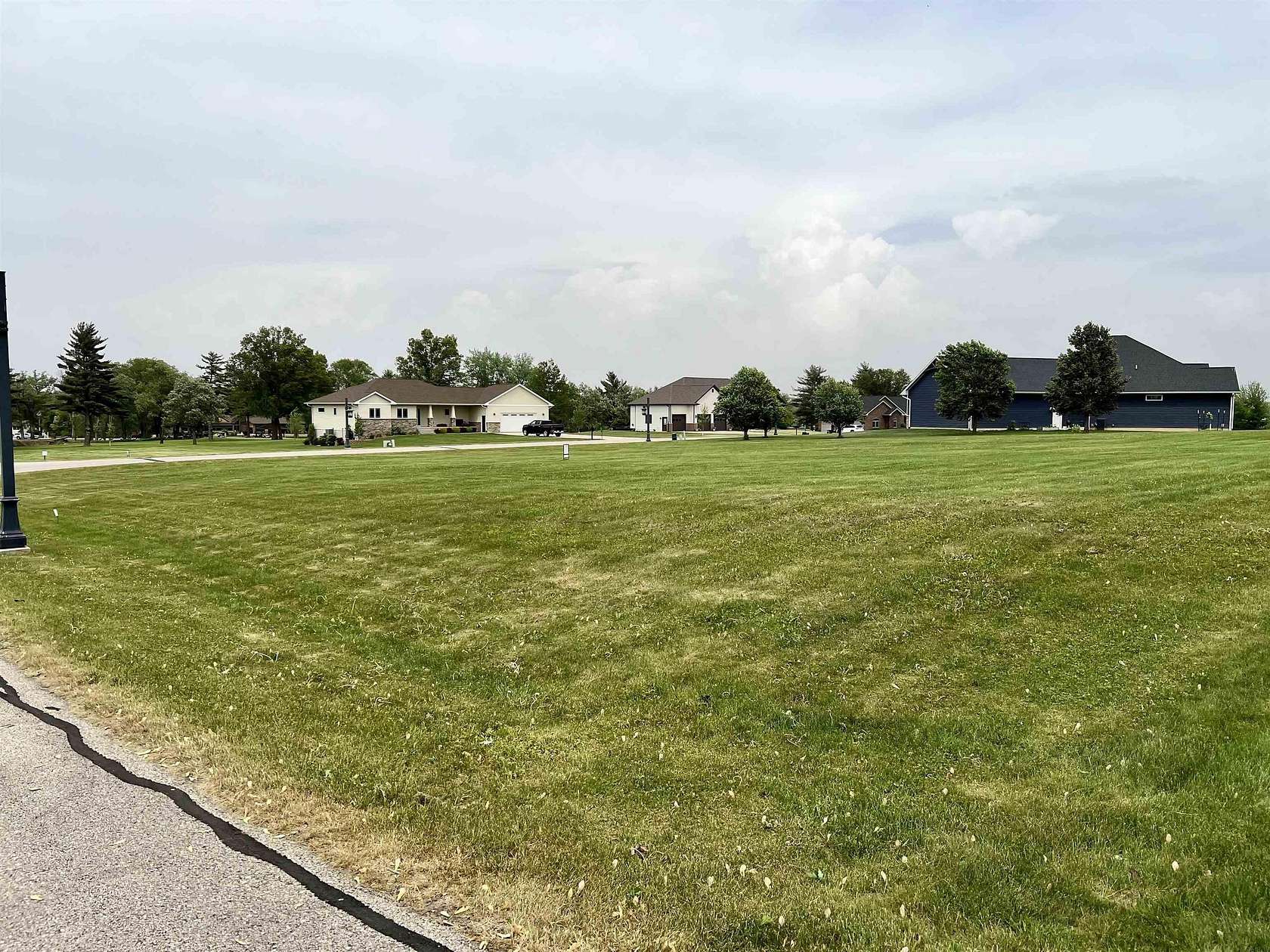 1 Acre of Residential Land for Sale in Independence, Iowa