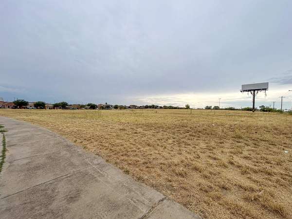 6.32 Acres of Commercial Land for Sale in Laredo, Texas