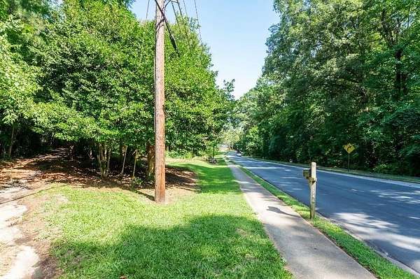 5 Acres of Residential Land for Sale in Stone Mountain, Georgia
