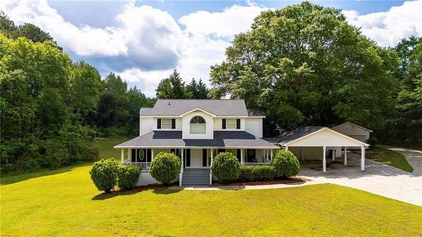 3 Acres of Residential Land with Home for Sale in Powder Springs, Georgia