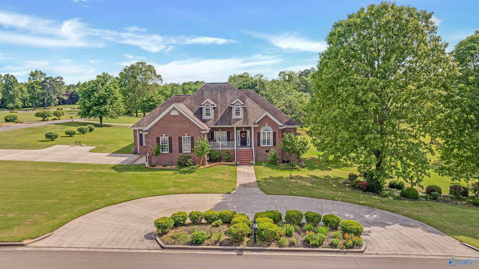 1.52 Acres of Residential Land with Home for Sale in Rainsville, Alabama