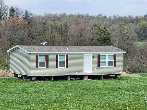 44.5 Acres of Recreational Land with Home for Sale in Union City, Pennsylvania